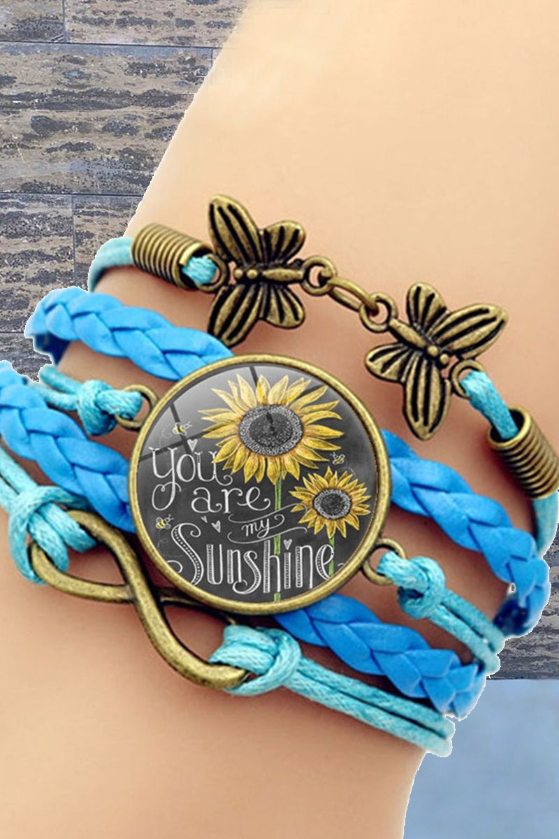 Pulseras con letras divididas de Fashion Daily