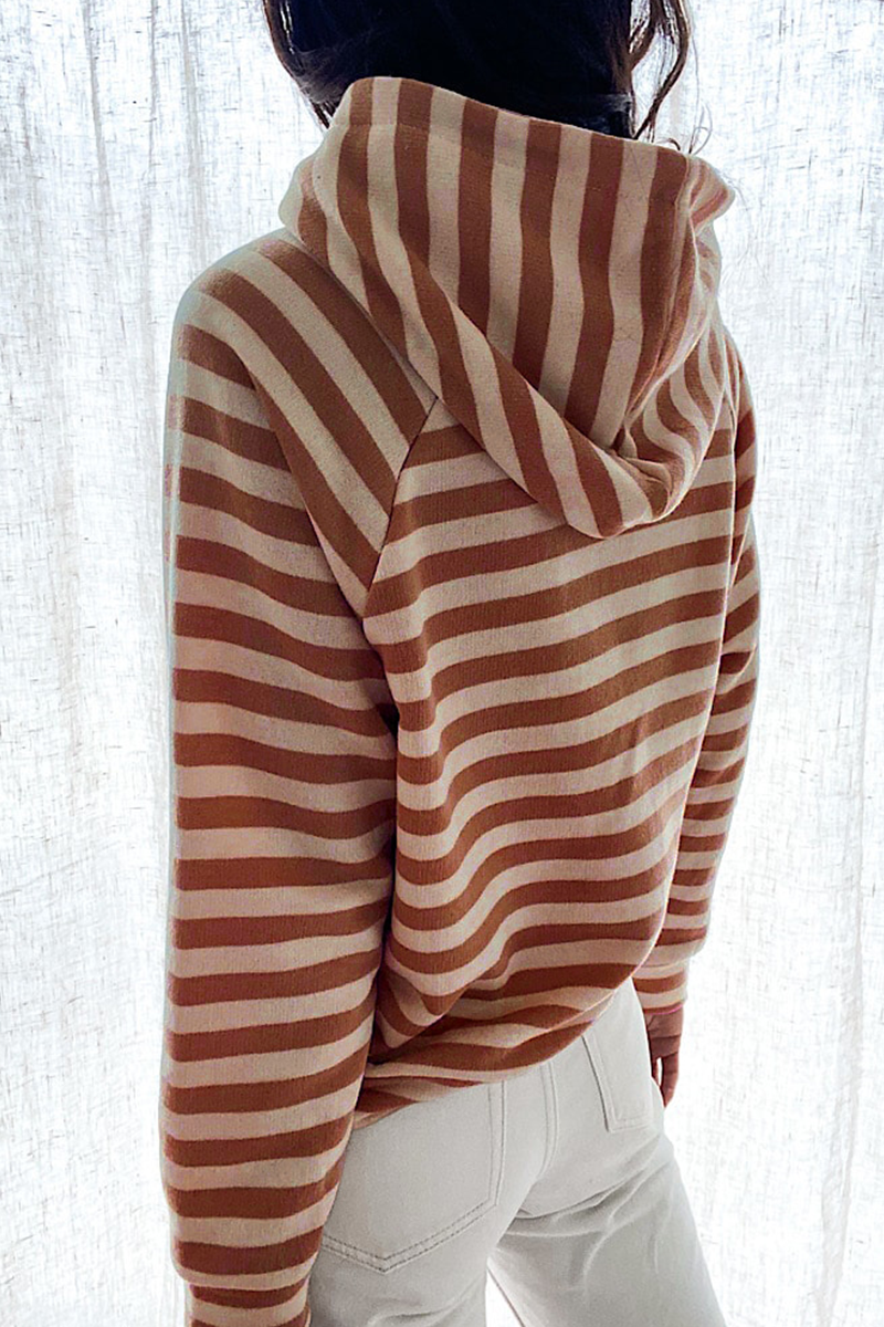 Tops casuales con cuello y capucha de patchwork a rayas (3 colores)