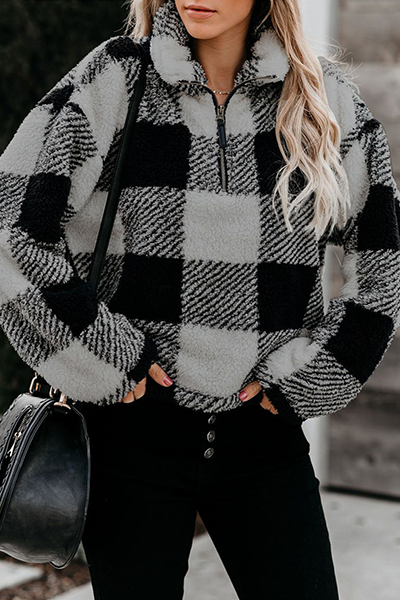 Tops de cuello alto con cremallera y abertura en la costura a cuadros de moda urbana