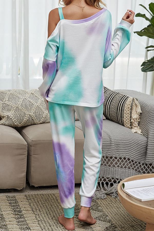 Conjunto informal de dos piezas con cuello convencional, manga larga y diseño de patchwork ahuecado con efecto tie-dye