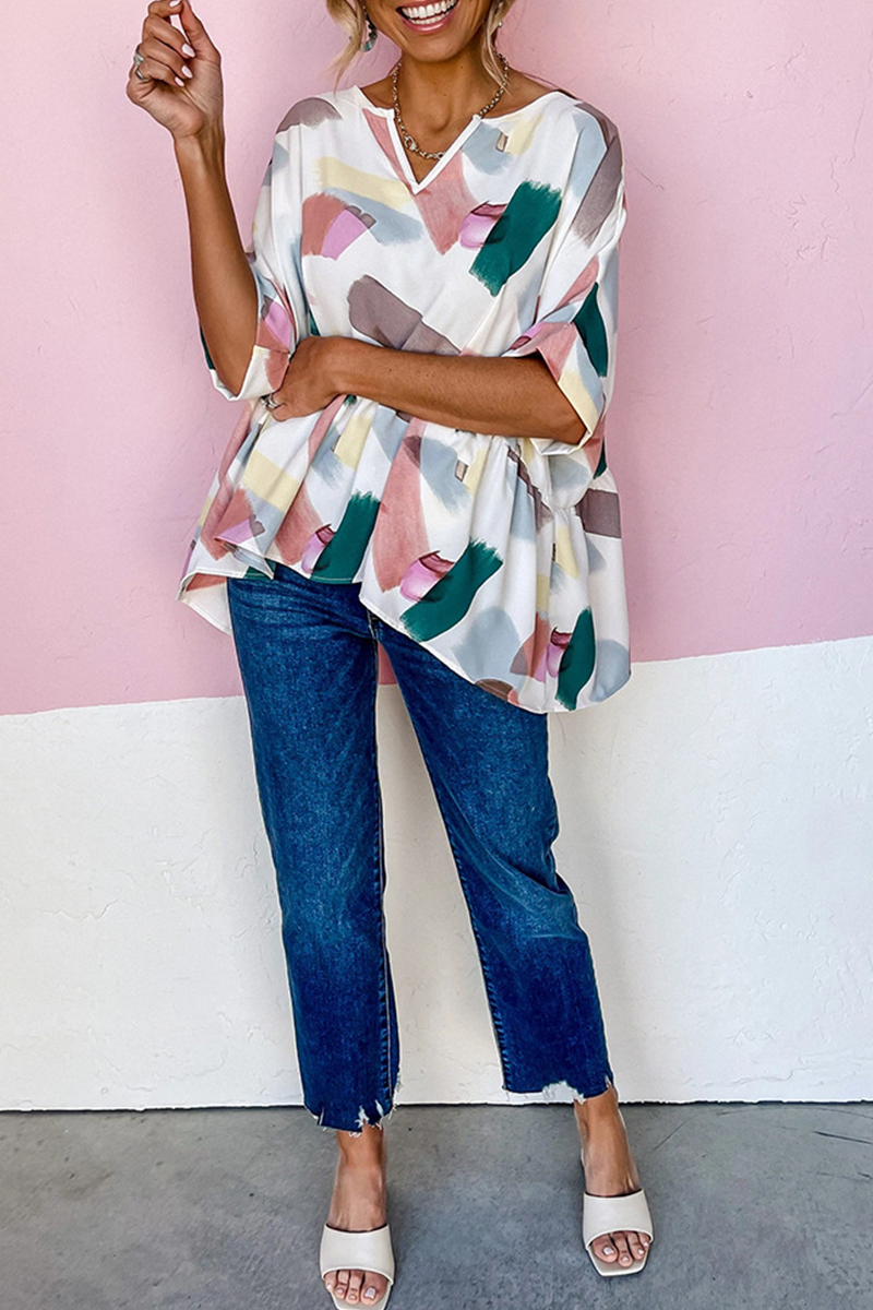 Camisetas casuales con cuello en V y volantes con estampado