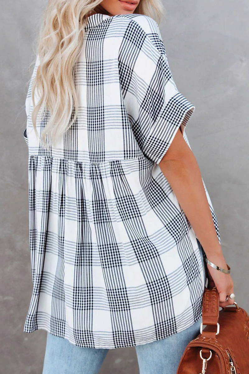 Tops de cuello vuelto con parches sólidos de moda
