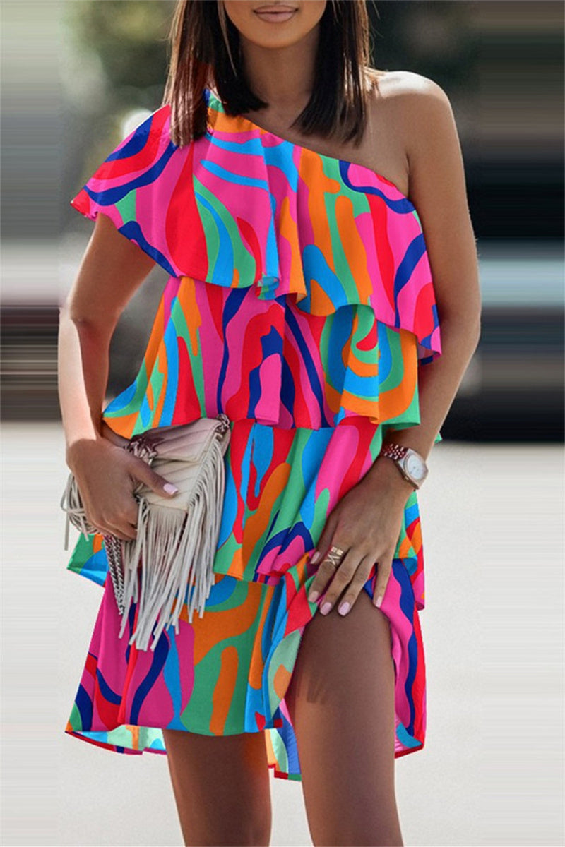 Vestido informal de moda con estampado de patchwork, sin espalda, cuello oblicuo, sin mangas