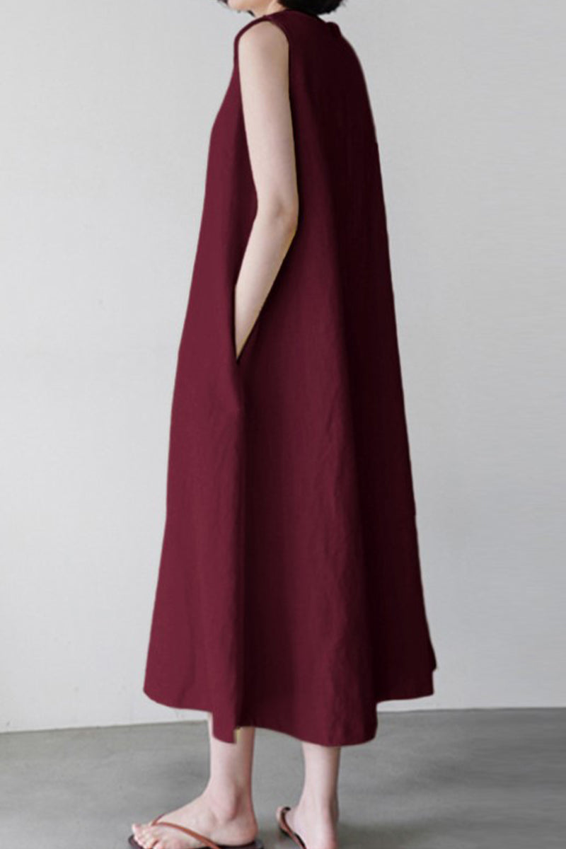 Vestido informal sencillo de color liso con cuello redondo