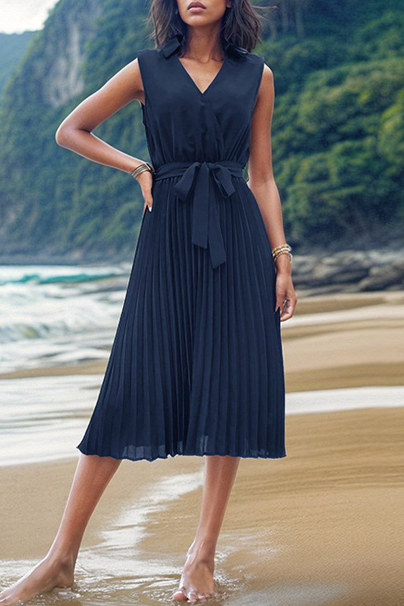 Elegante vestido liso con frenillo plisado y escote en V sin mangas