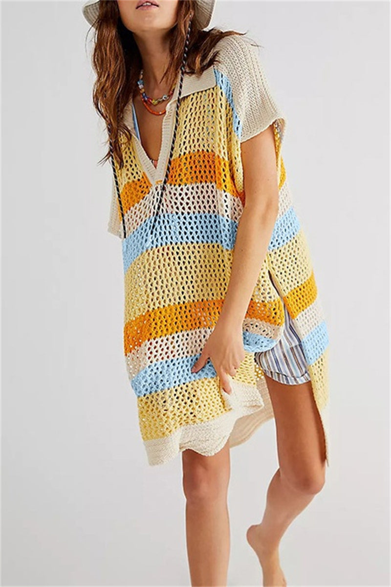 Traje de baño informal con diseño de patchwork, ahuecado y en contraste