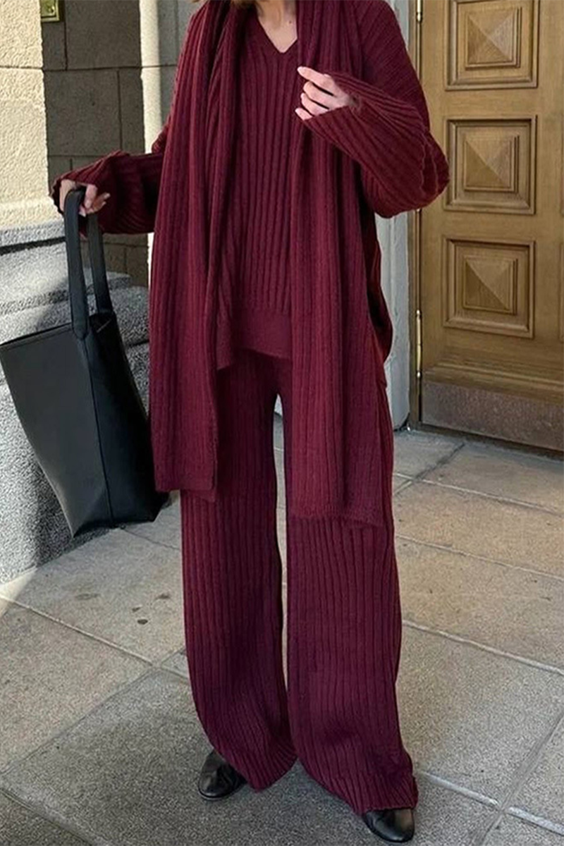 Conjunto informal de dos piezas con cuello en V, manga larga y diseño de agujeros en la calle (incluye bufanda) (3 colores)