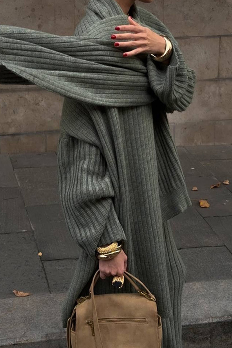 Conjunto informal de dos piezas con cuello en V, manga larga y diseño de agujeros en la calle (incluye bufanda) (3 colores)
