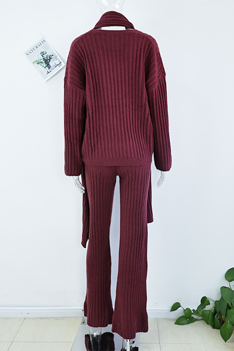 Conjunto informal de dos piezas con cuello en V, manga larga y diseño de agujeros en la calle (incluye bufanda) (3 colores)