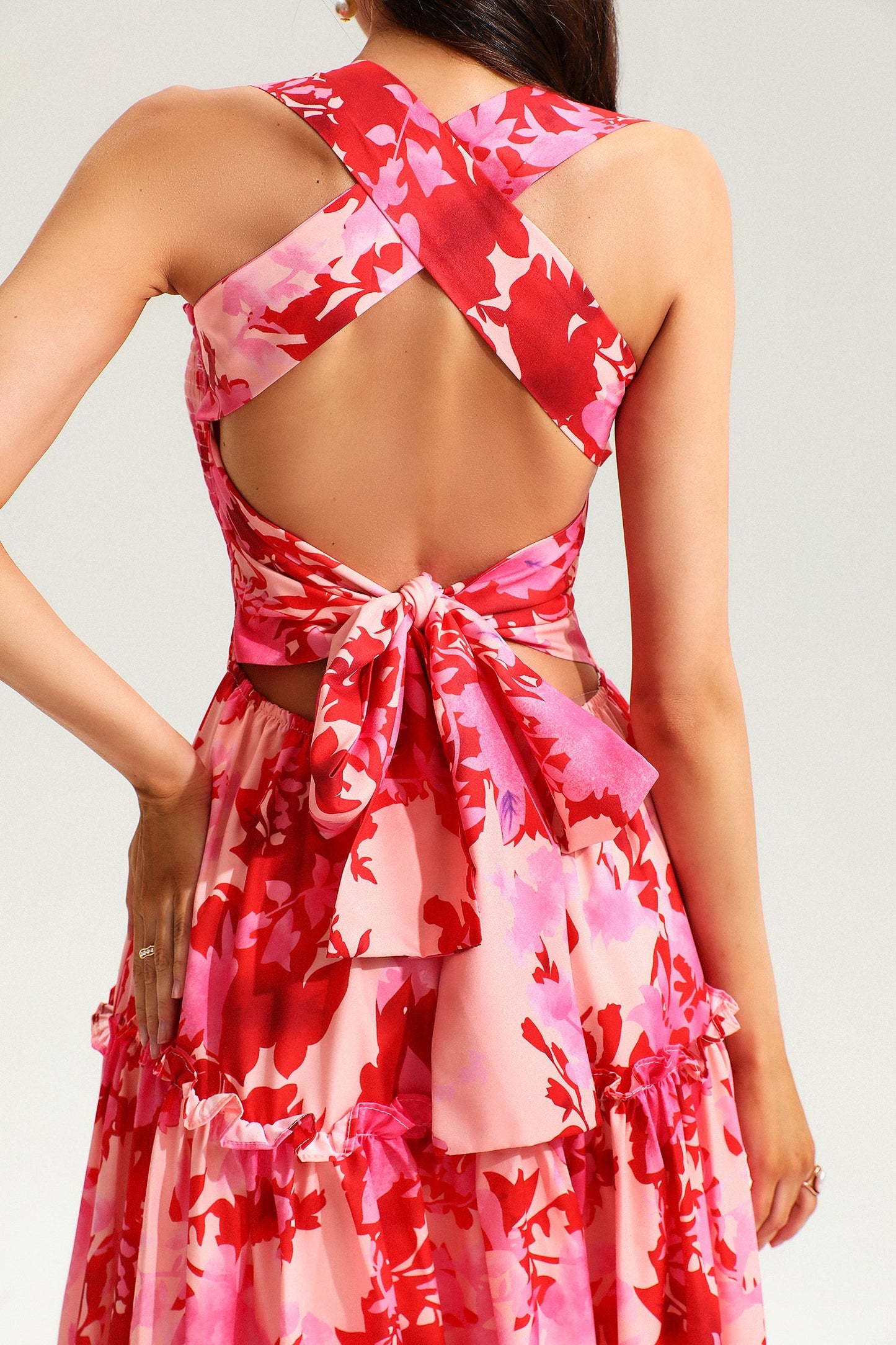 Vestido midi de tirantes elástico fruncido con estampado floral