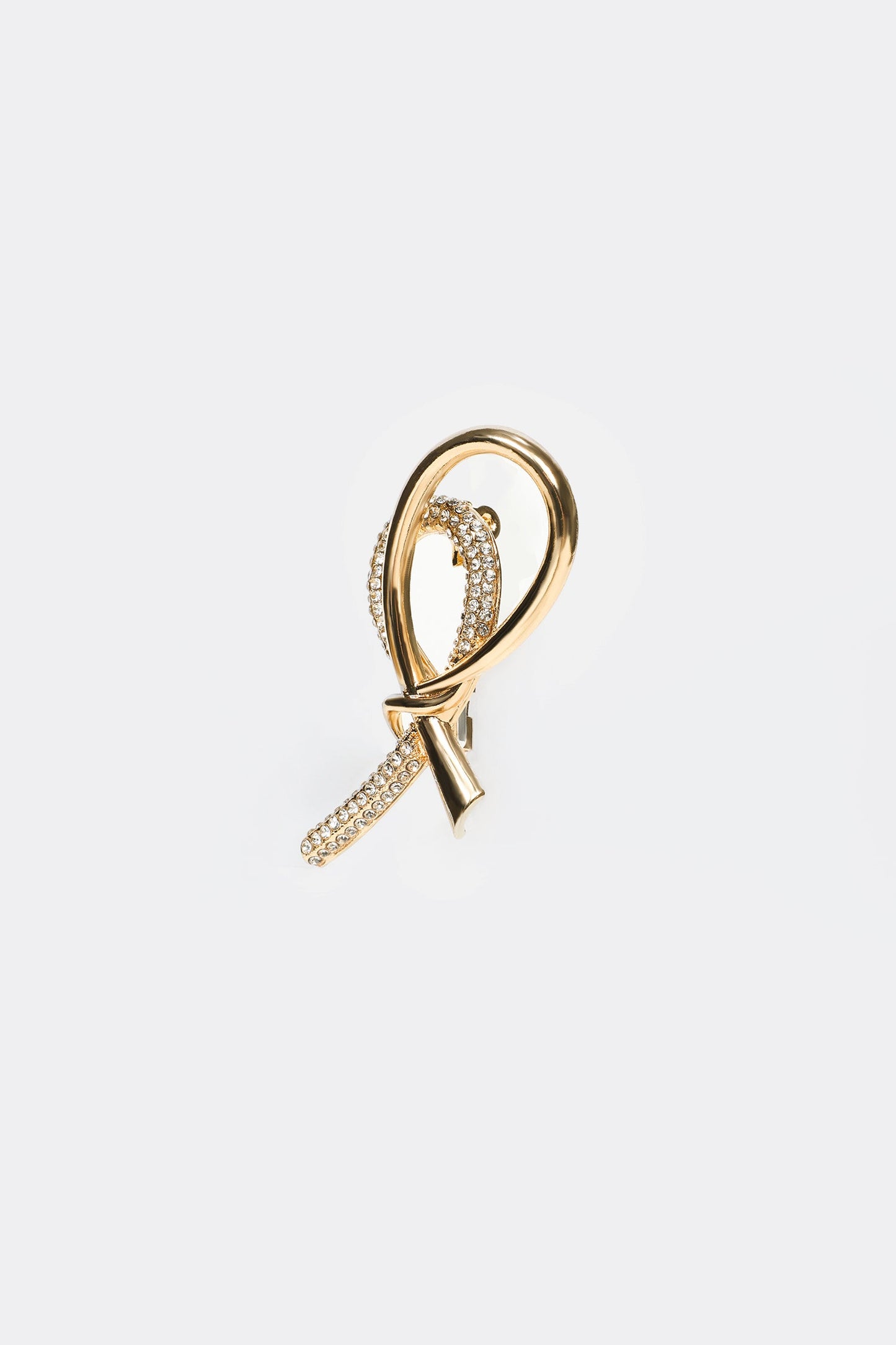 Broche de metal irregular