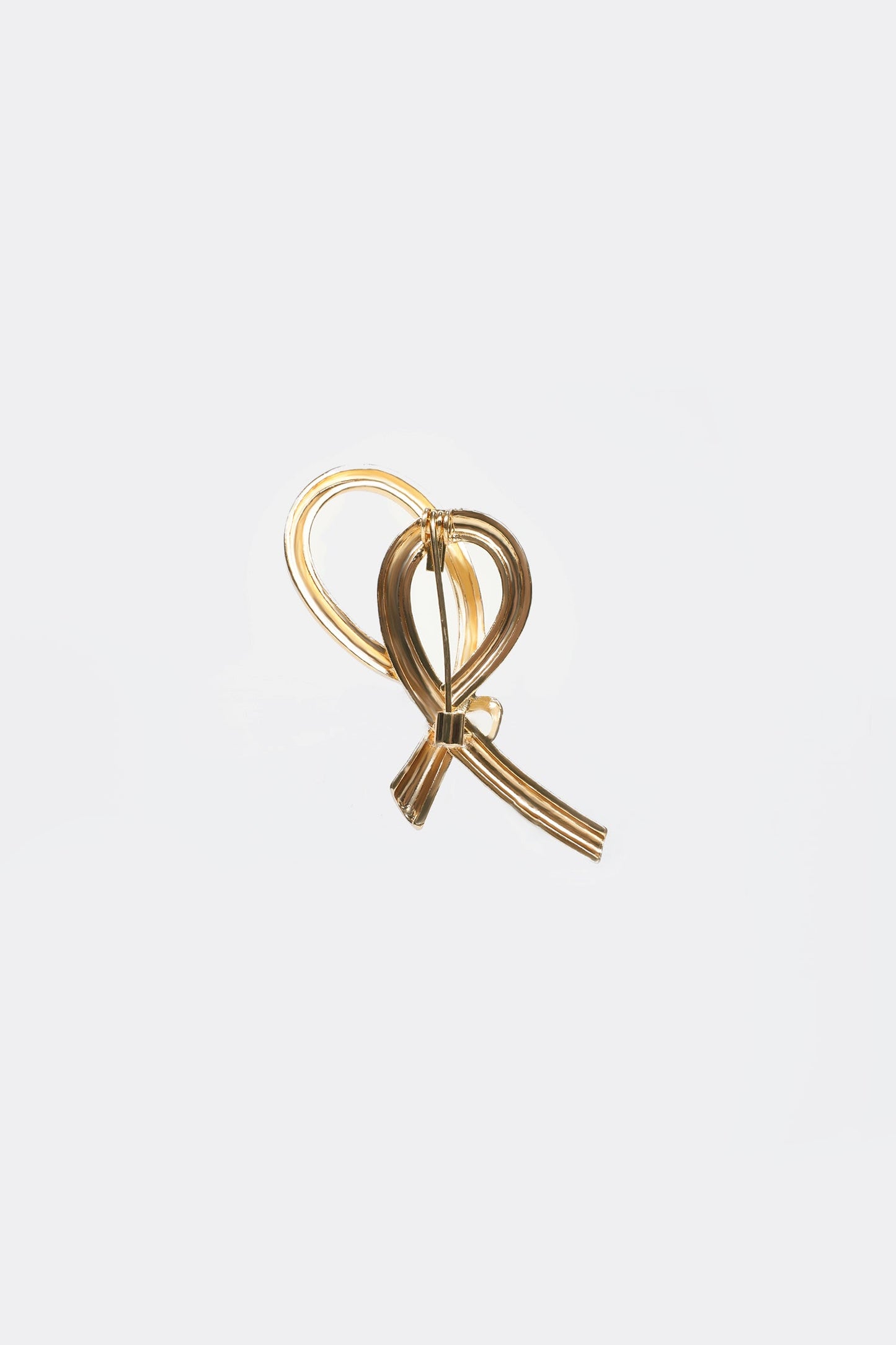 Broche de metal irregular