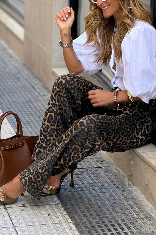 Vaqueros Wild Feel Denim con estampado de leopardo, tiro alto, pernera ancha y bolsillos