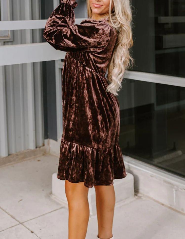 Autumn Winter Velvet Thickened Lantern Sleeve Street Pleated Long Sleeve Dress for Women