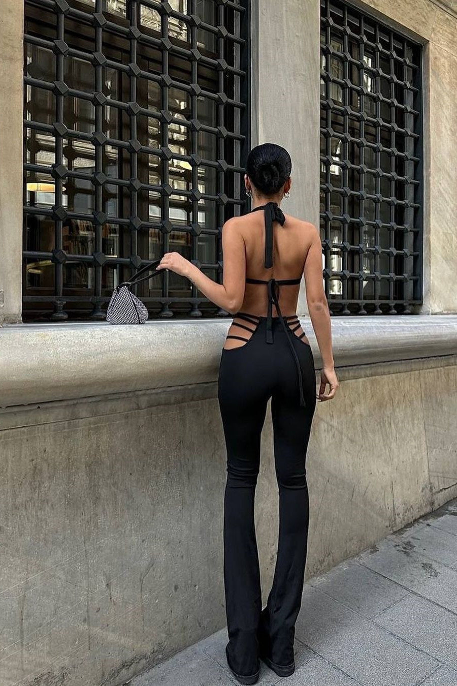 Mono con escote halter Amanda