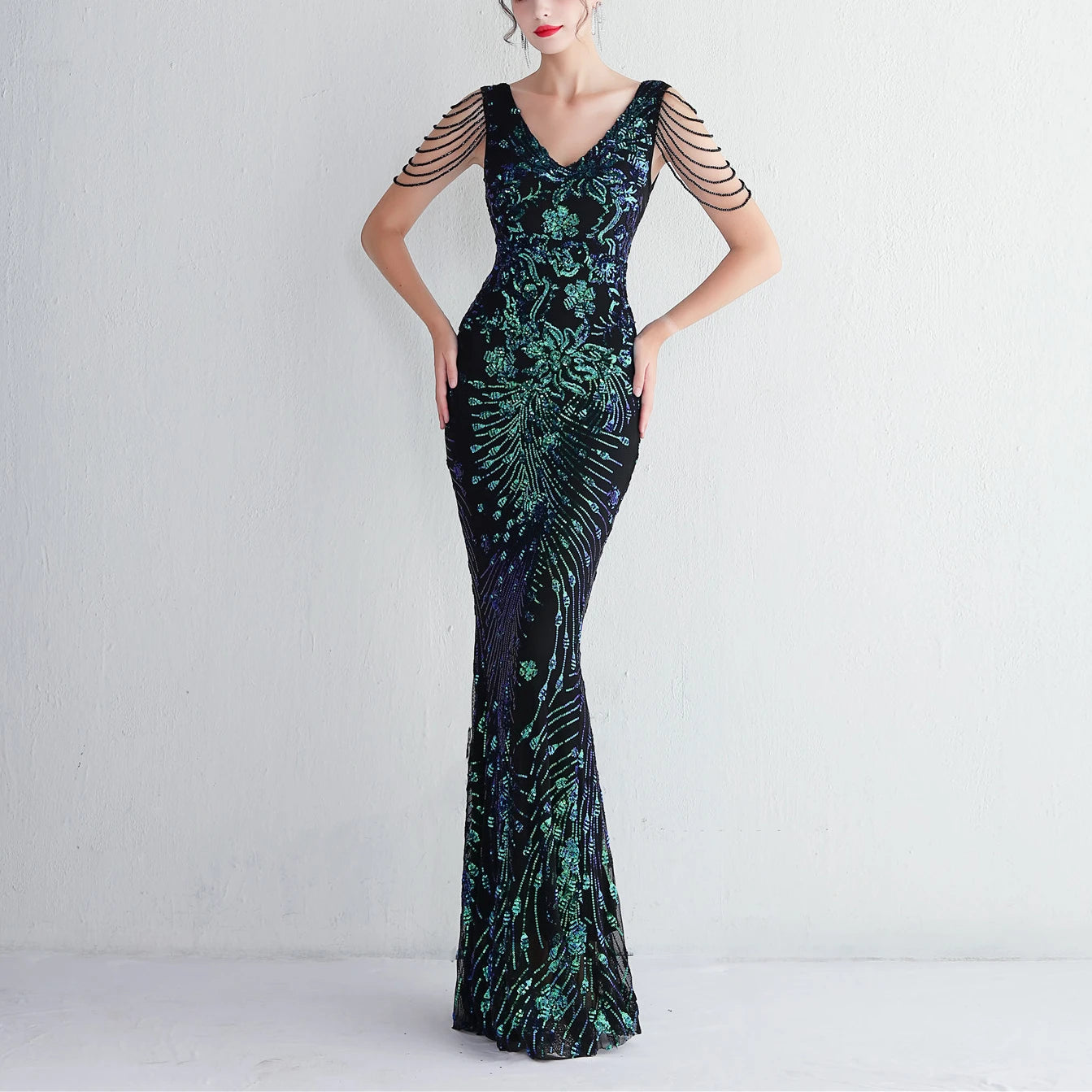 Vestido sexy sin mangas con escote en V, con piedras y cristales, lentejuelas y borlas, elegante, de fiesta, largo y de cintura alta.