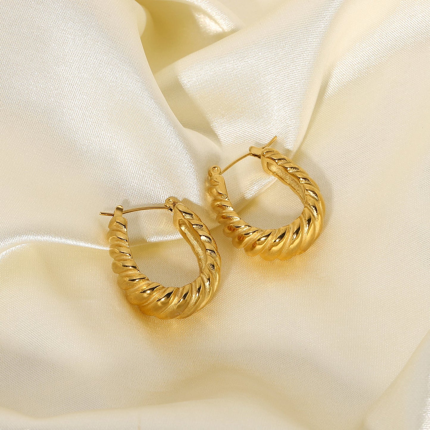 Valencia Swirl Gold Earrings