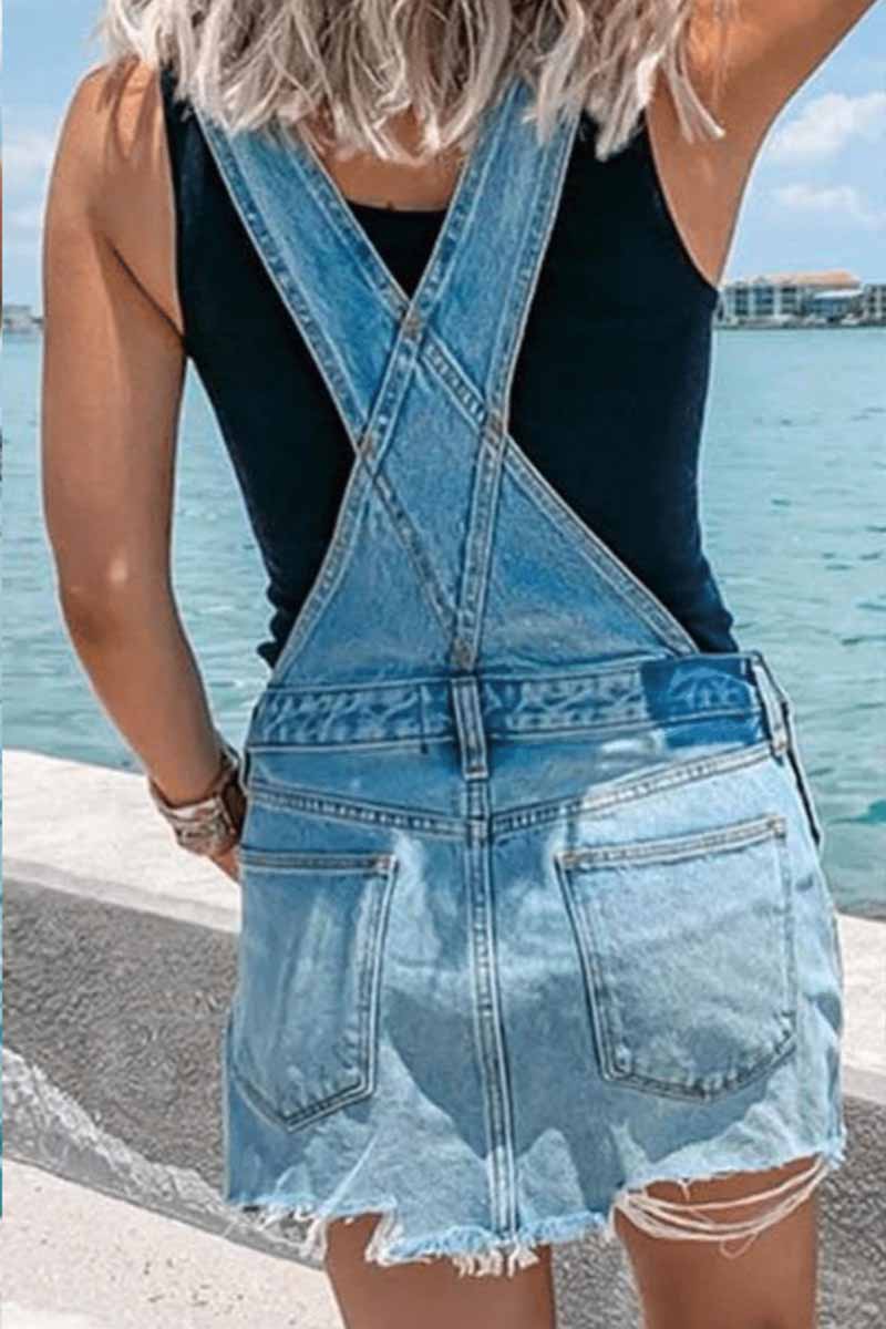 Vestido informal tipo peto de mezclilla azul
