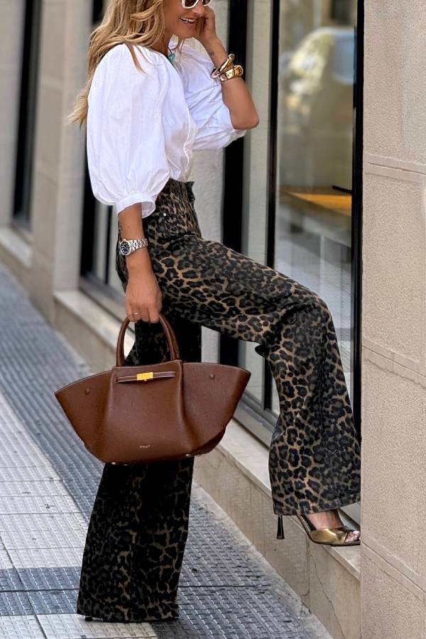 Vaqueros Wild Feel Denim con estampado de leopardo, tiro alto, pernera ancha y bolsillos