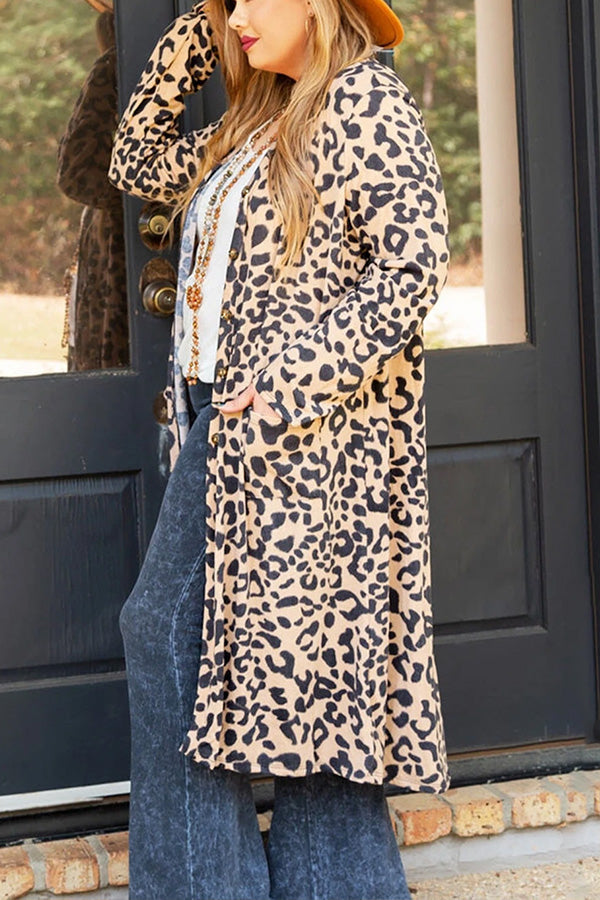 Cárdigan largo con bolsillos delanteros abiertos de talla grande con estampado de leopardo