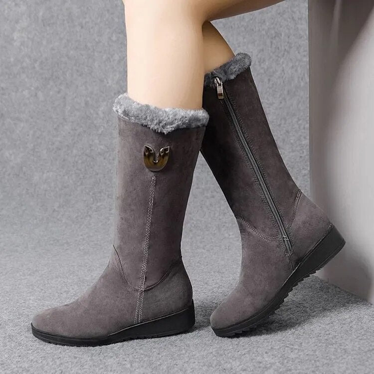 Elegant Suede Flat Ankle Boots with Zipper and for Women | Great for Casual Days
