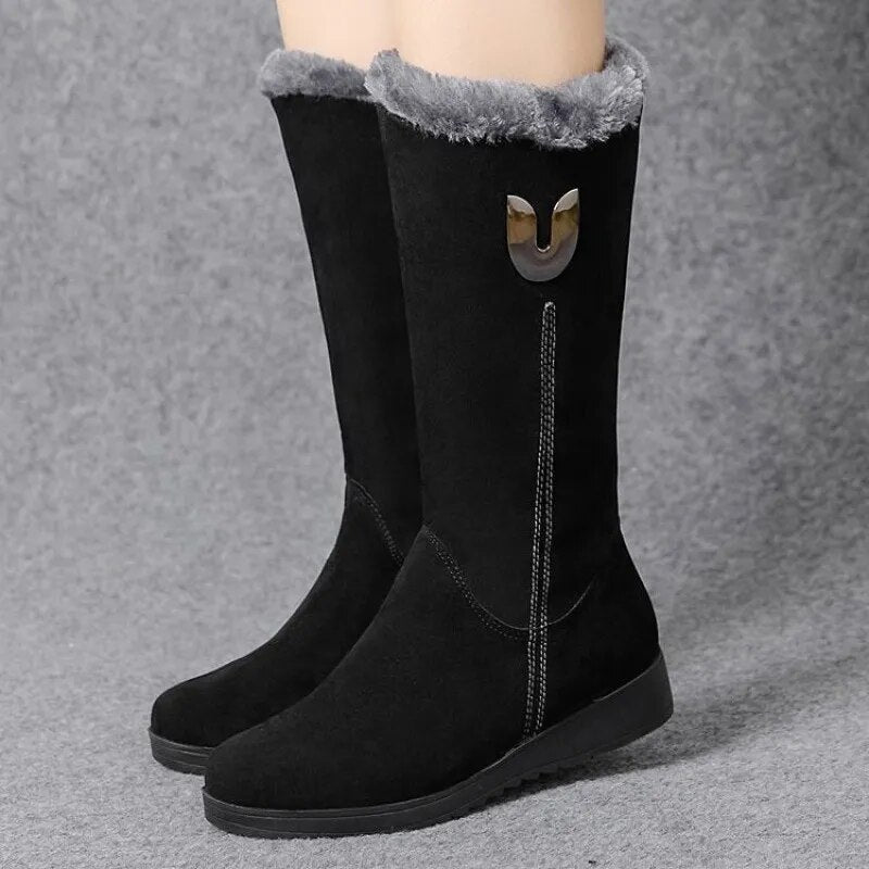Elegant Suede Flat Ankle Boots with Zipper and for Women | Great for Casual Days