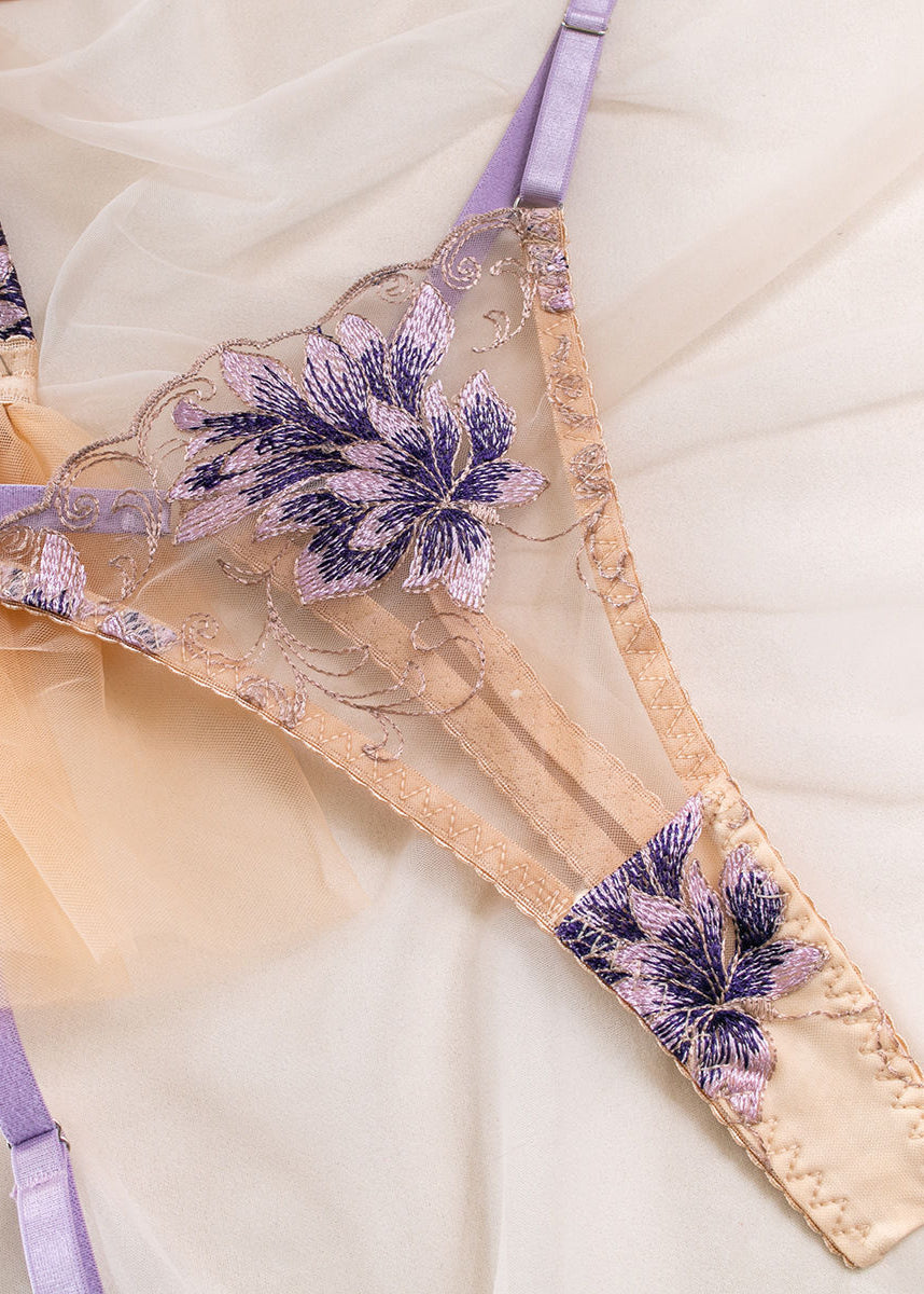 Viola Blossom - Lace Garter Lingerie Set