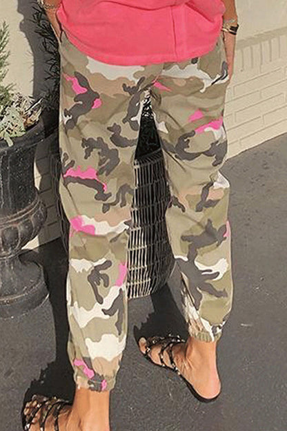 Pantalones holgados con estampado de camuflaje de moda urbana