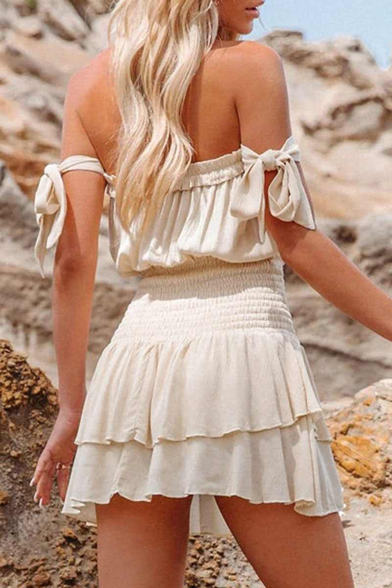 Vestidos casuales de moda con falda de pastel sin tirantes y abertura en la parte superior lisa