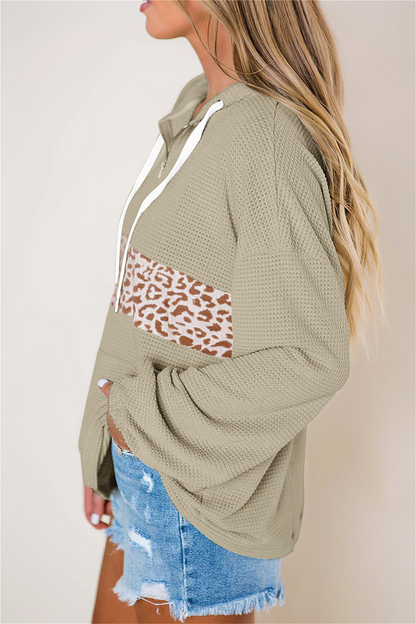 Tops casuales con cuello, capucha y cremallera con bolsillo y estampado