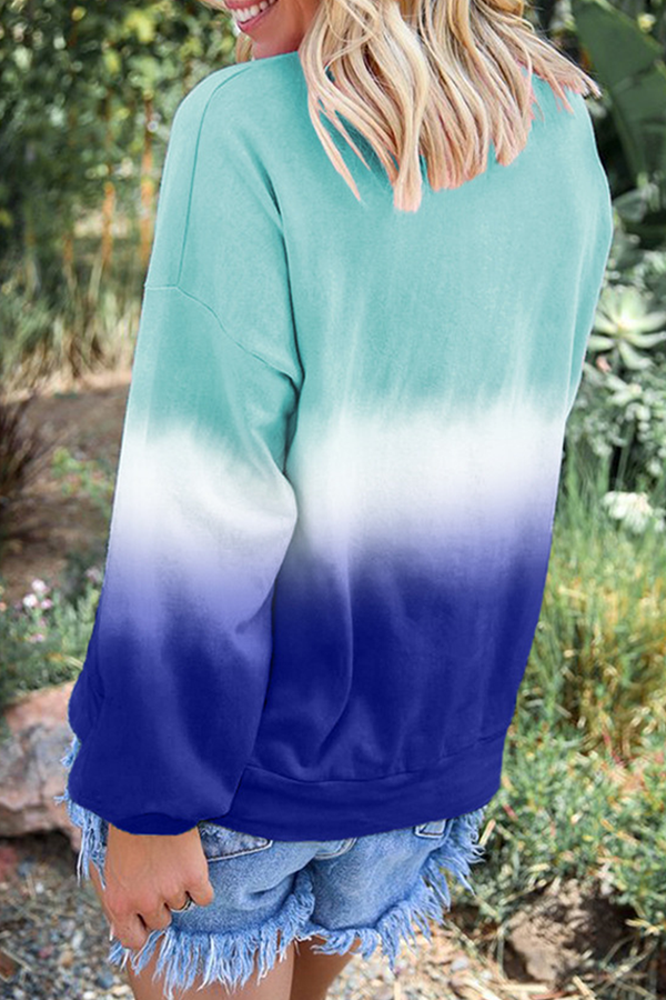 Tops casuales de cuello redondo con contraste básico y cambio gradual