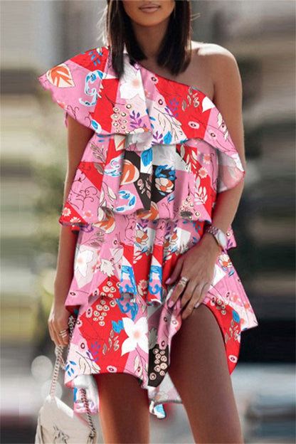 Vestido informal de moda con estampado de patchwork, sin espalda, cuello oblicuo, sin mangas