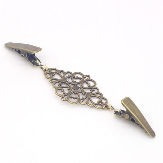 Broche informal sencillo y sólido con huecos