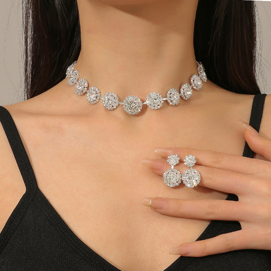 Simplicidad Formal Diamantes de Imitación Sólidos (Con Collares y Aretes)
