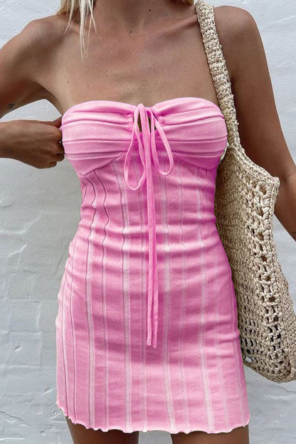 Vestido sexy sin mangas con cuello halter y frenillo sólido