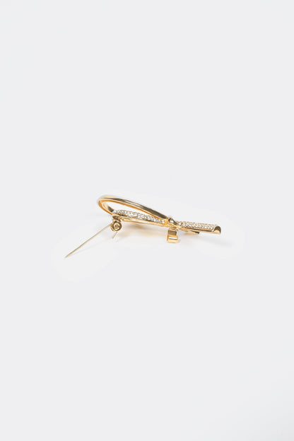 Broche de metal irregular 