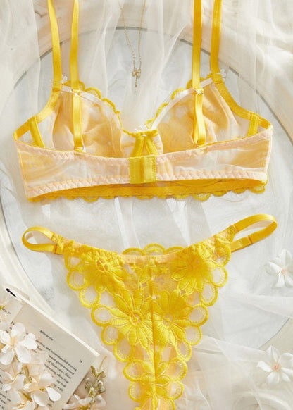 Sunlace Daisy Lingerie Set – Yellow Floral Embroidery Bra & Thong