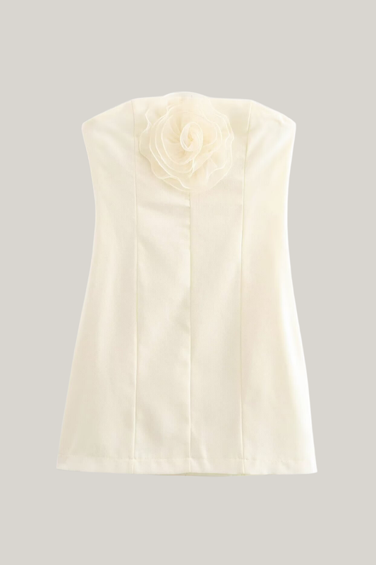 Minivestido sin tirantes con apliques florales 
