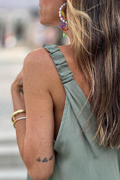 Vestido sin mangas con escote en V y tirantes