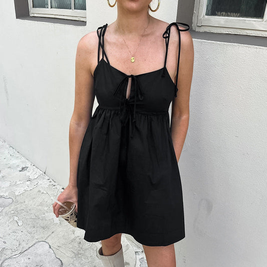 Camisola negra sexy de primavera y verano con hombros descubiertos y cuello cuadrado suelto, vestido de noche clásico para mujer