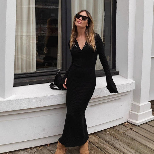 Vestido maxi de punto con escote en V profundo y manga larga para mujer