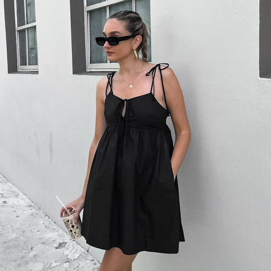 Camisola negra sexy de primavera y verano con hombros descubiertos y cuello cuadrado suelto, vestido de noche clásico para mujer