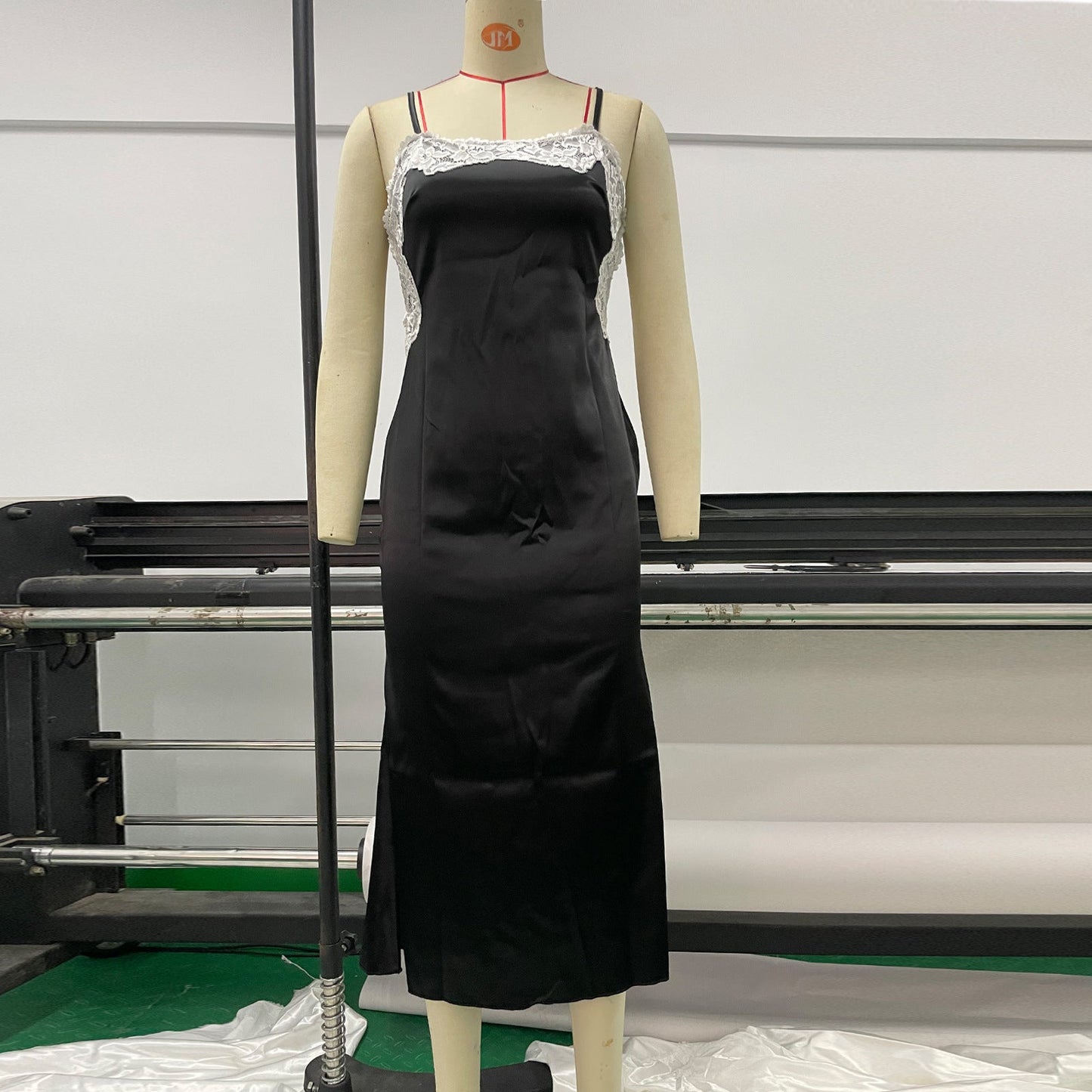 Vestido de noche ajustado para mujer, vestido largo de encaje con espalda descubierta y tirantes sexy.
