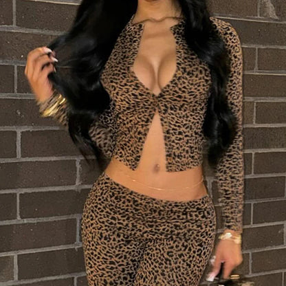 Leopard Print O Neck Fitted Crop Top Women Sexy Fashion Streetwear Y2K Vintage Brown Long Sleeve Buttons Tee shirt