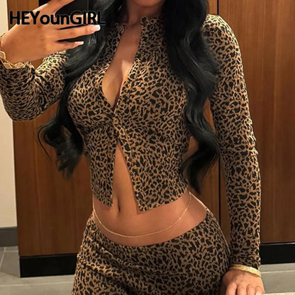 Leopard Print O Neck Fitted Crop Top Women Sexy Fashion Streetwear Y2K Vintage Brown Long Sleeve Buttons Tee shirt