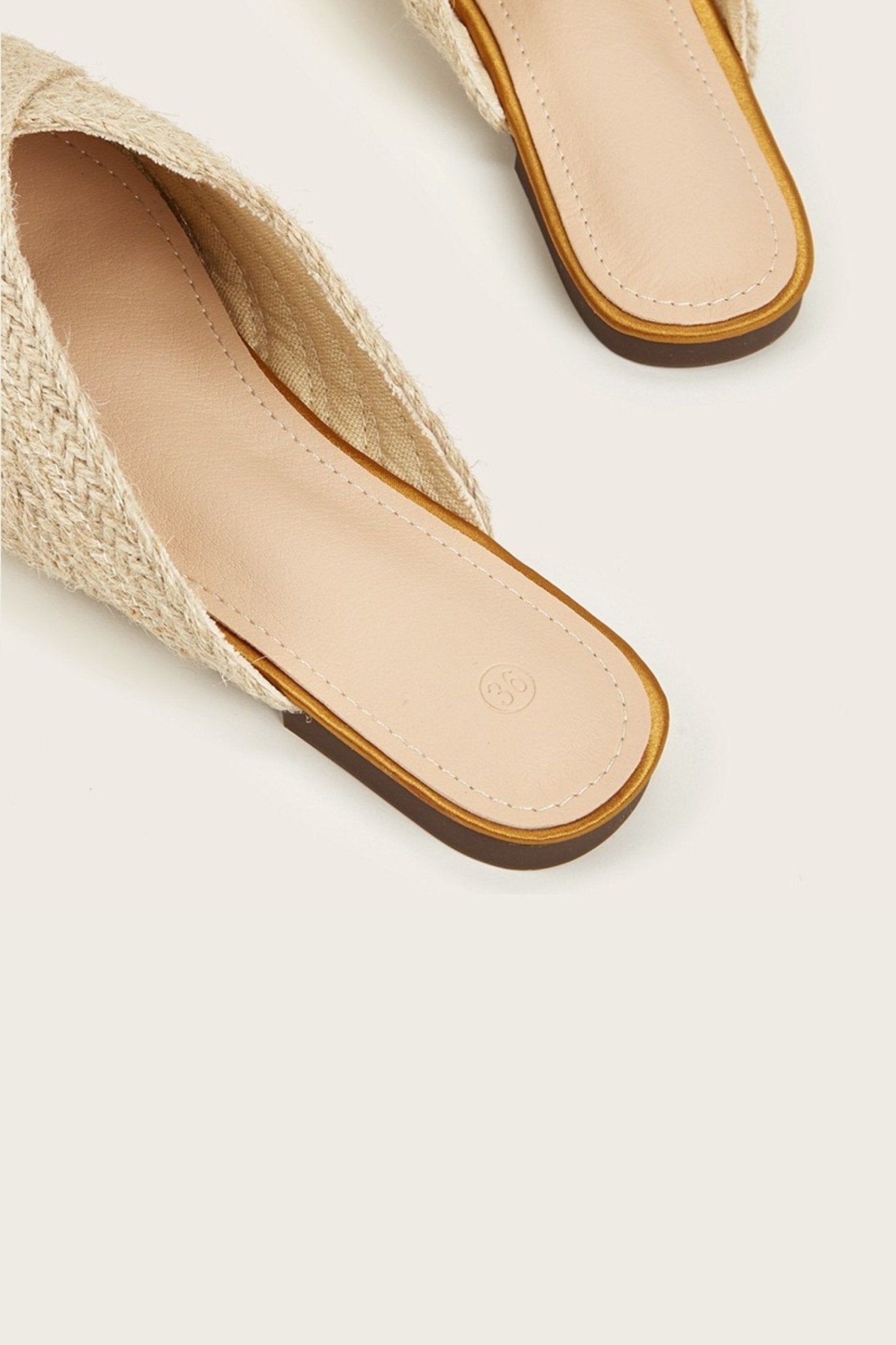 Pantuflas de satén tejido Apphia 