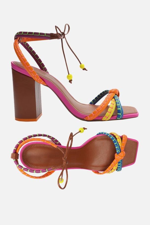 Sandalias con tiras y tacón de bloque Ciara 