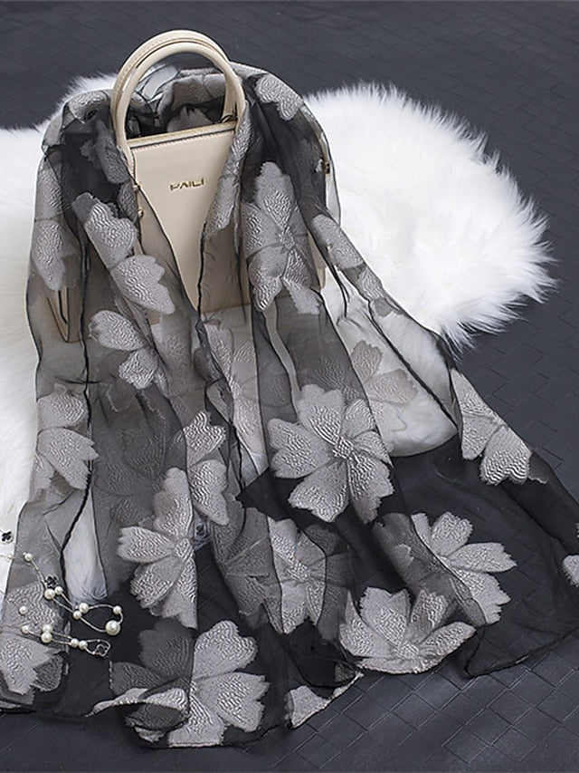 Fashion Women Scarf Summer Thin Breathable Scarves for Lady Shawls and Wraps Organza Hollowed Flowers Beach Stoles Bandana Foulard for Women