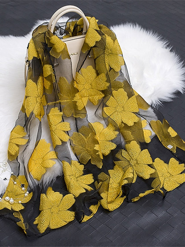 Fashion Women Scarf Summer Thin Breathable Scarves for Lady Shawls and Wraps Organza Hollowed Flowers Beach Stoles Bandana Foulard for Women